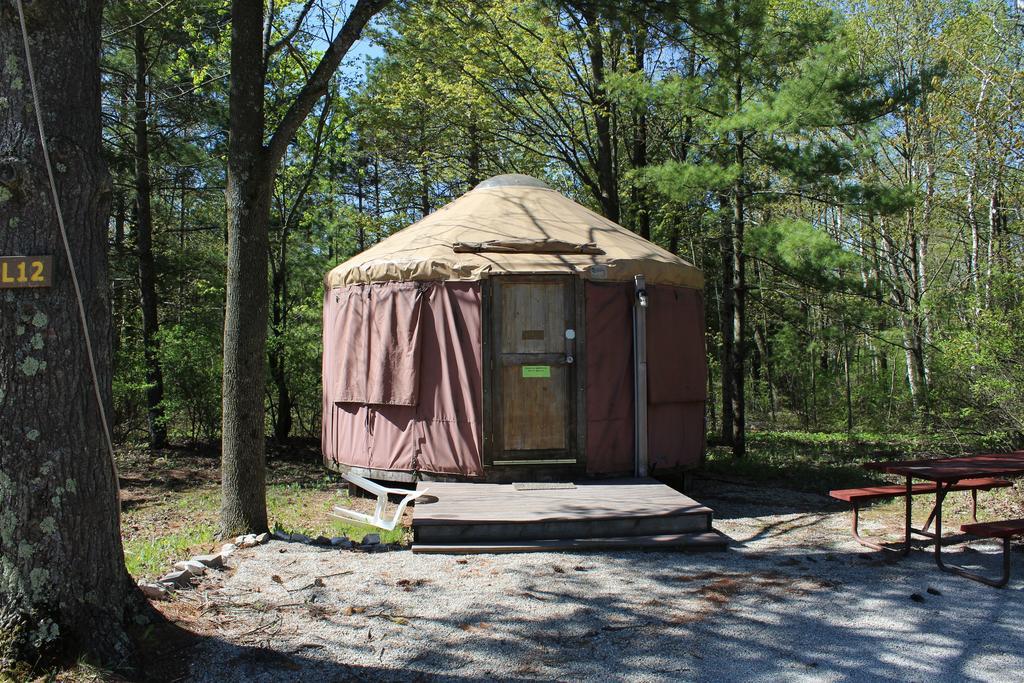 Tranquil Timbers Yurt 3 Otel Sturgeon Bay Dış mekan fotoğraf